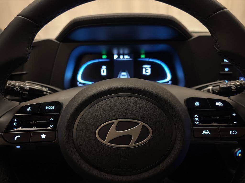 New 2026 Hyundai Elantra Sport FWD image 11