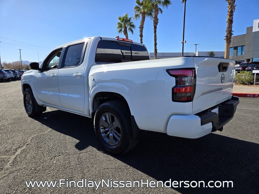 Used 2025 Nissan Frontier SV w/ SV Convenience Package image 4