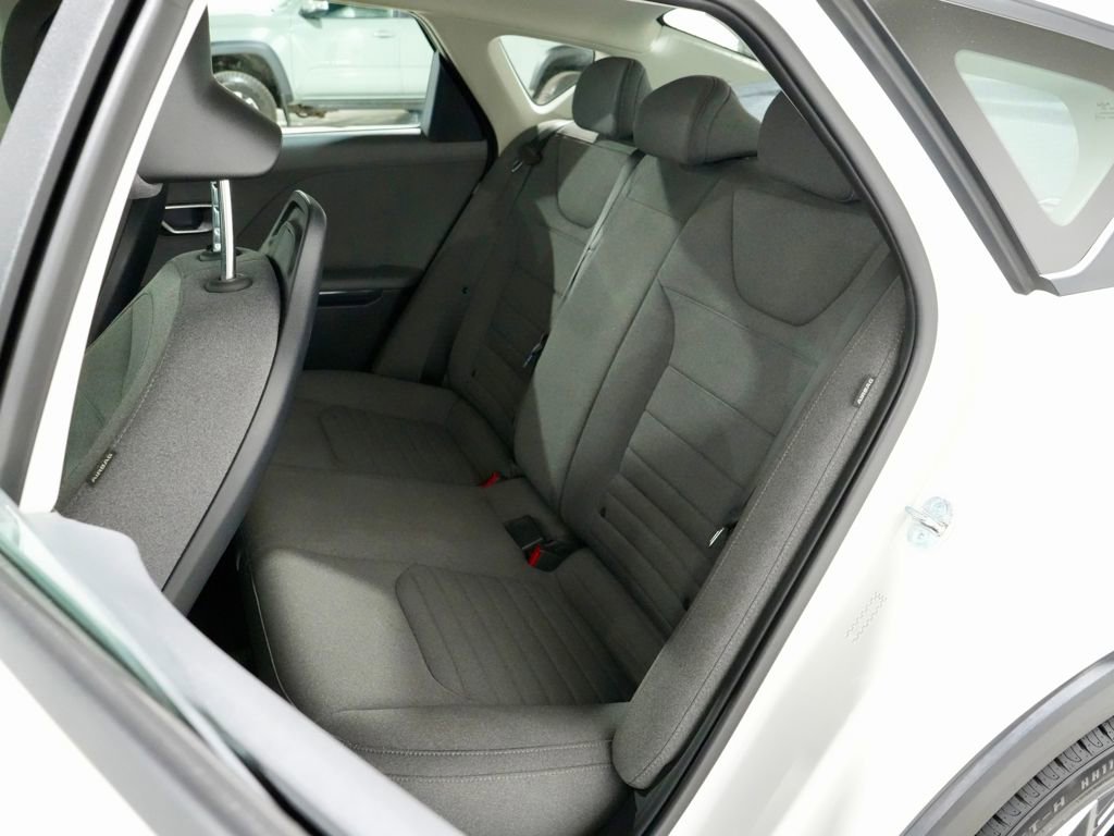 Used 2025 Kia K4 EX image 26
