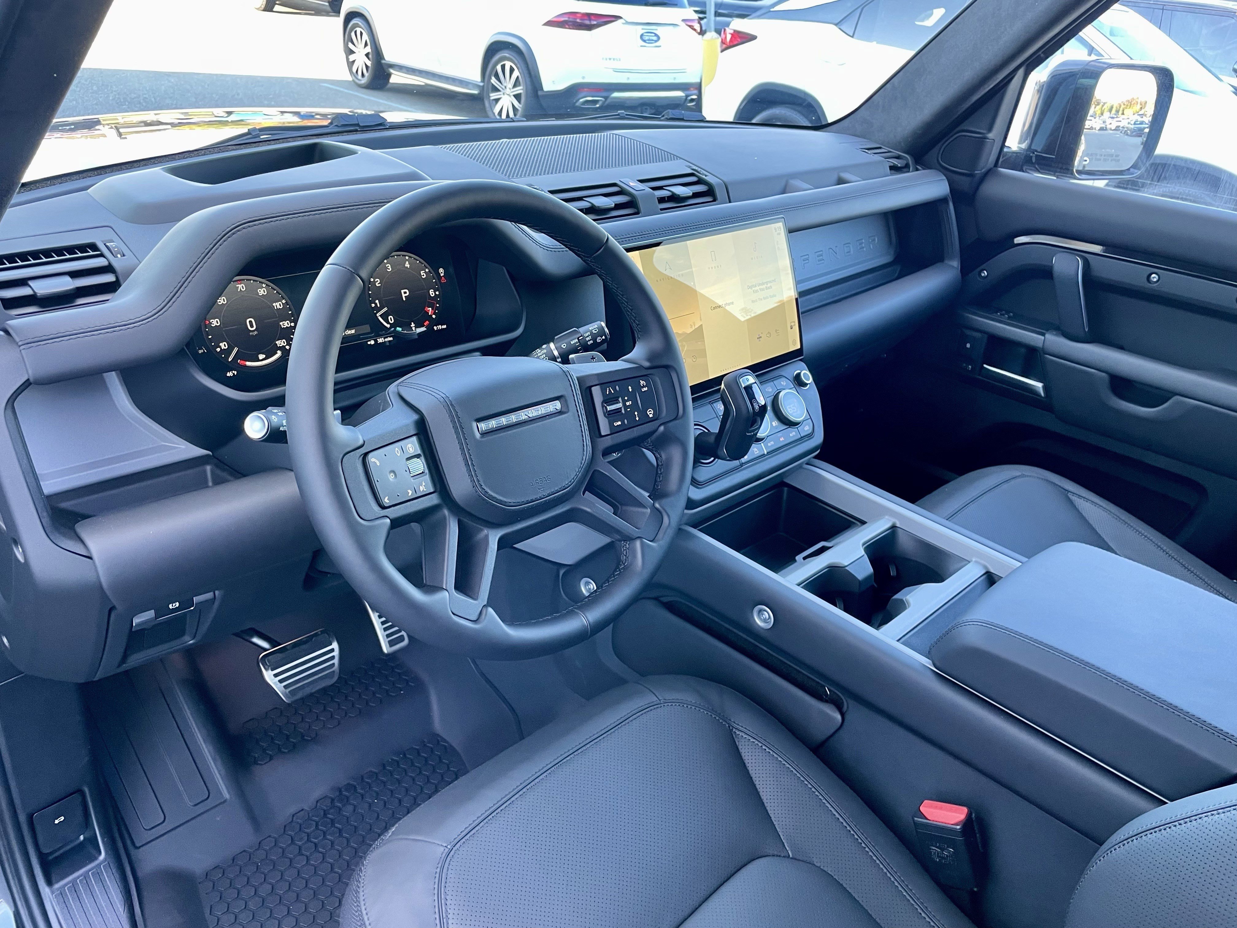 New 2026 Land Rover Defender 110 V8 image 13
