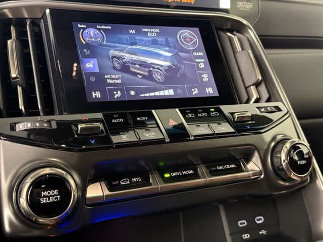 Used 2026 Lexus LX 600 F Sport w/ Accessory Package (Z1) AWD/4WD image 26