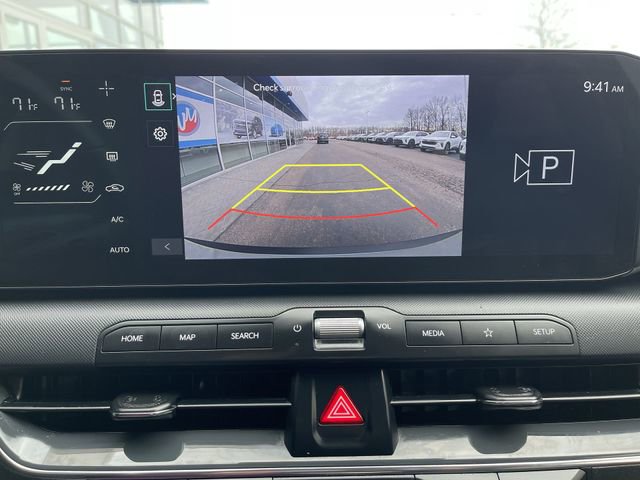 Used 2025 Kia K4 EX image 15