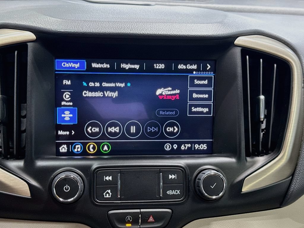 Used 2024 GMC Terrain Denali w/ Denali Premium Package AWD/4WD image 15