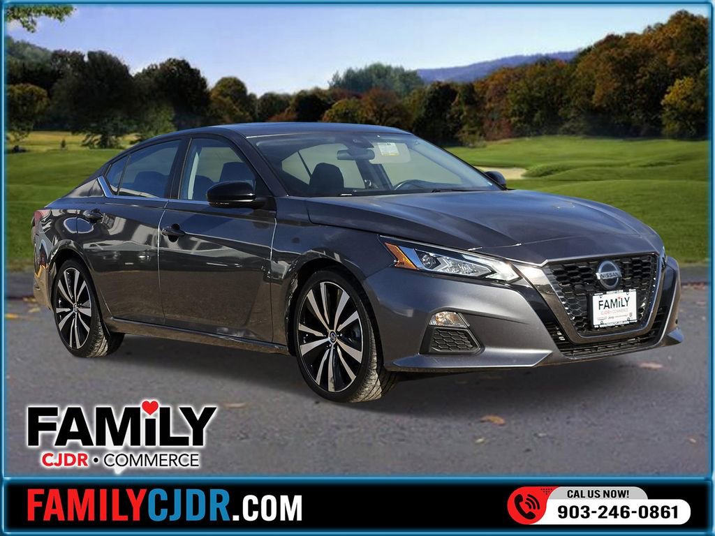 Used 2022 Nissan Altima 2.0 SR image 1