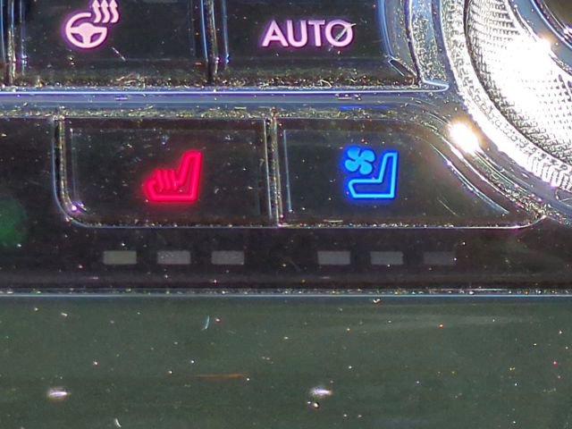 Used 2021 Lincoln Corsair Reserve w/ Equipment Group 201A image 24