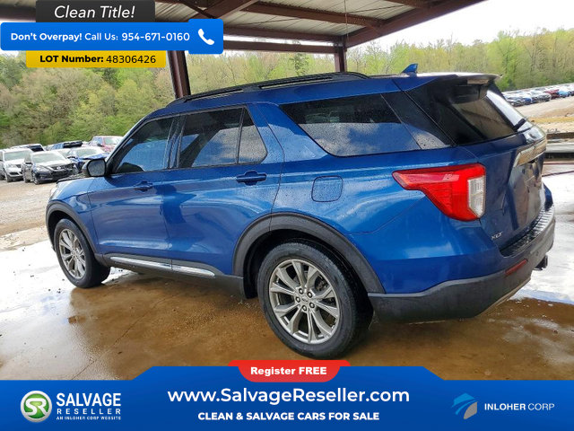 Used 2020 Ford Explorer XLT w/ Equipment Group 202A AWD/4WD image 3