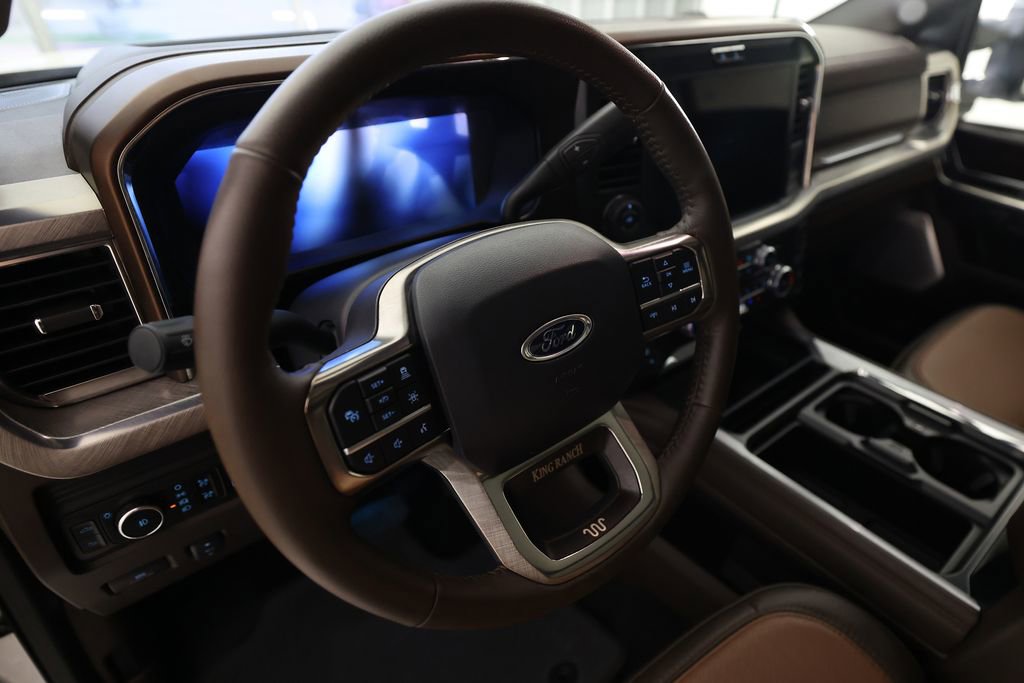 Used 2025 Ford F350 King Ranch w/ Chrome Package AWD/4WD image 23