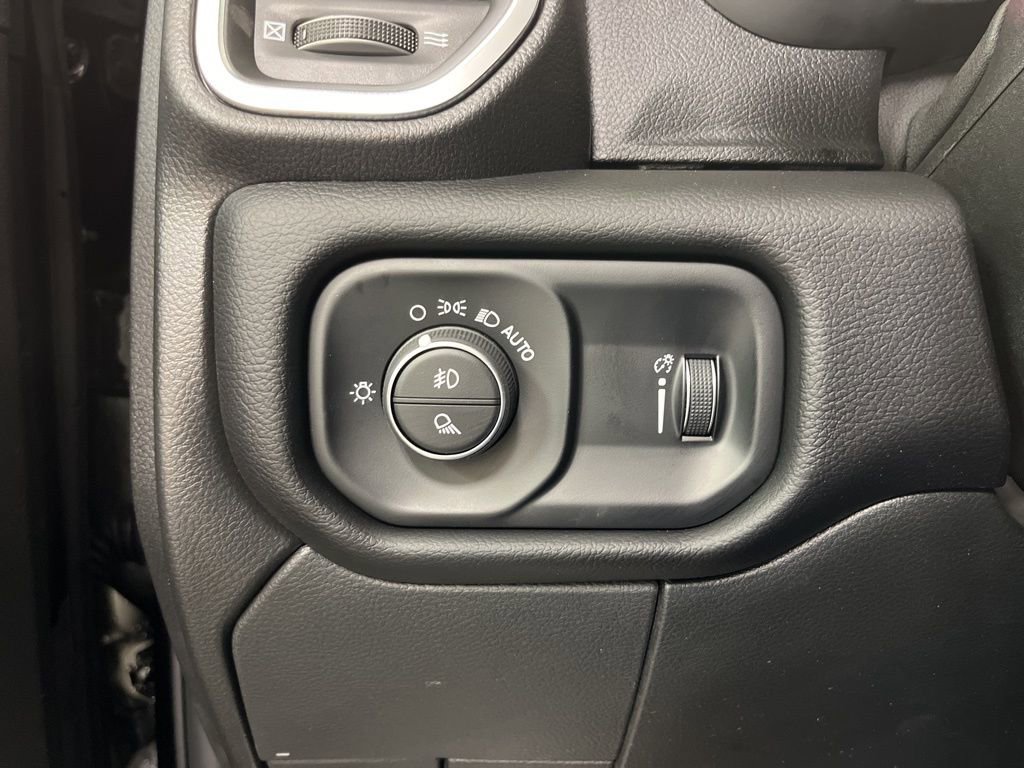 New 2025 RAM 2500 Big Horn image 20