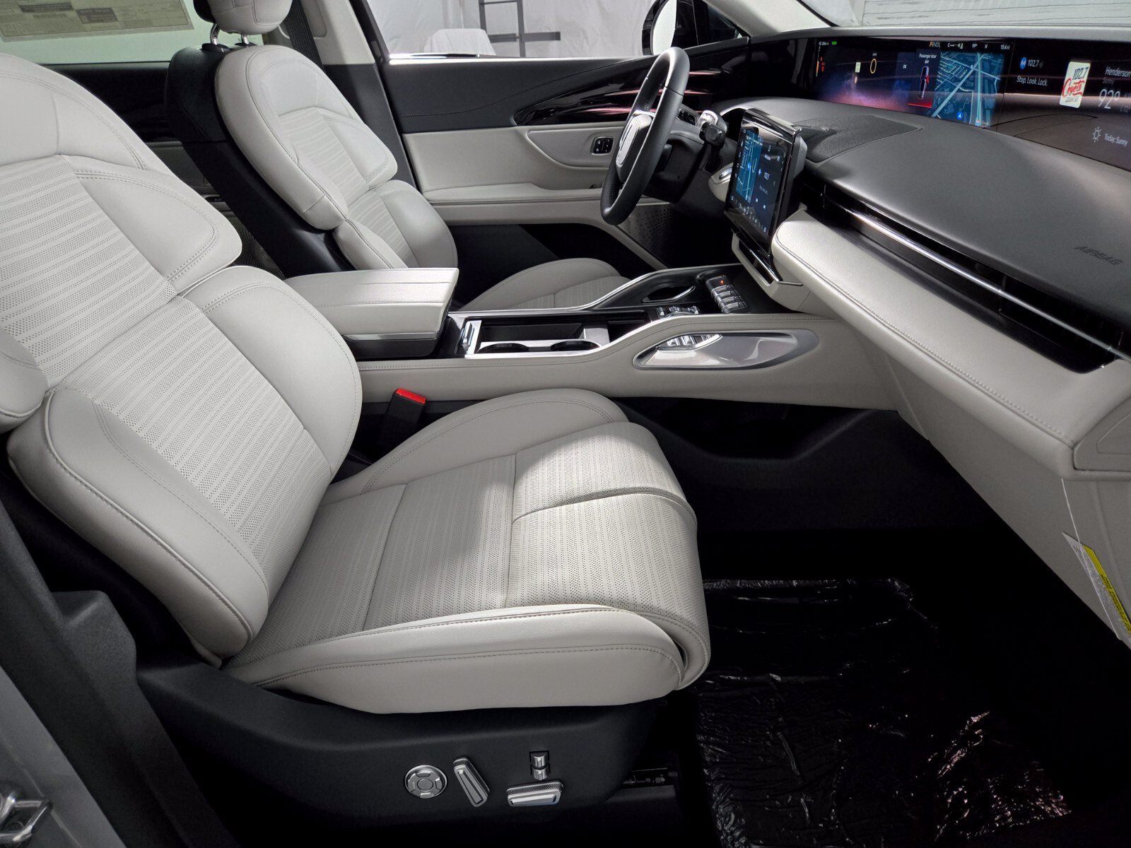 New 2026 Lincoln Nautilus Reserve AWD/4WD image 20
