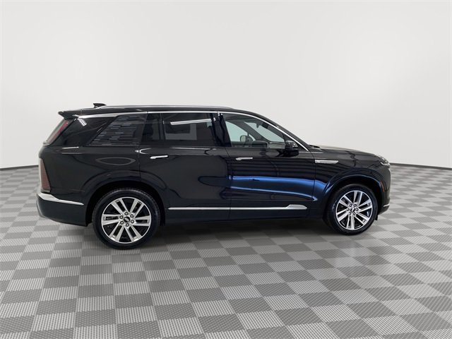 New 2026 Cadillac Vistiq Luxury w/ LPO, Floor Liner Package image 12