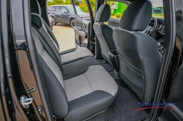 Used 2023 Toyota Tacoma TRD Off-Road w/ Technology Package AWD/4WD image 14