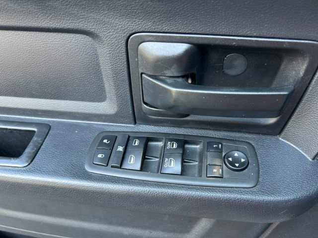 Used 2015 RAM 1500 Tradesman image 32