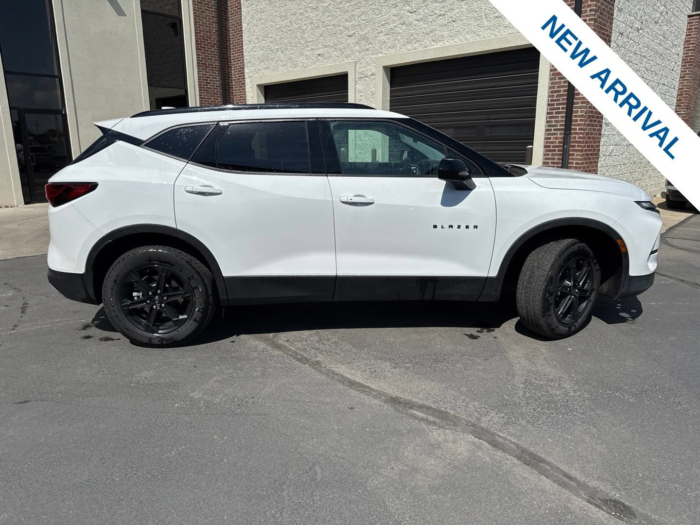 Used 2024 Chevrolet Blazer LT w/ Midnight/Sport Edition AWD/4WD image 8