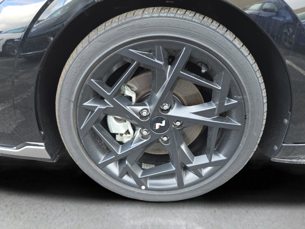 Certified 2025 Hyundai Elantra N Line FWD image 11