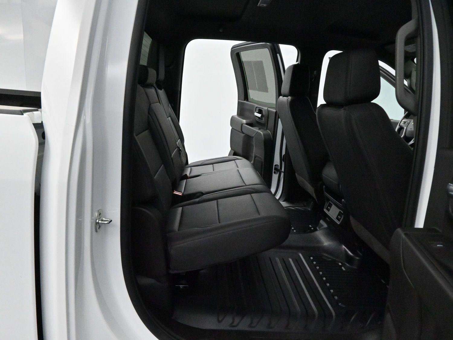 Used 2025 Chevrolet Silverado 2500 W/T w/ WT Convenience Package image 26