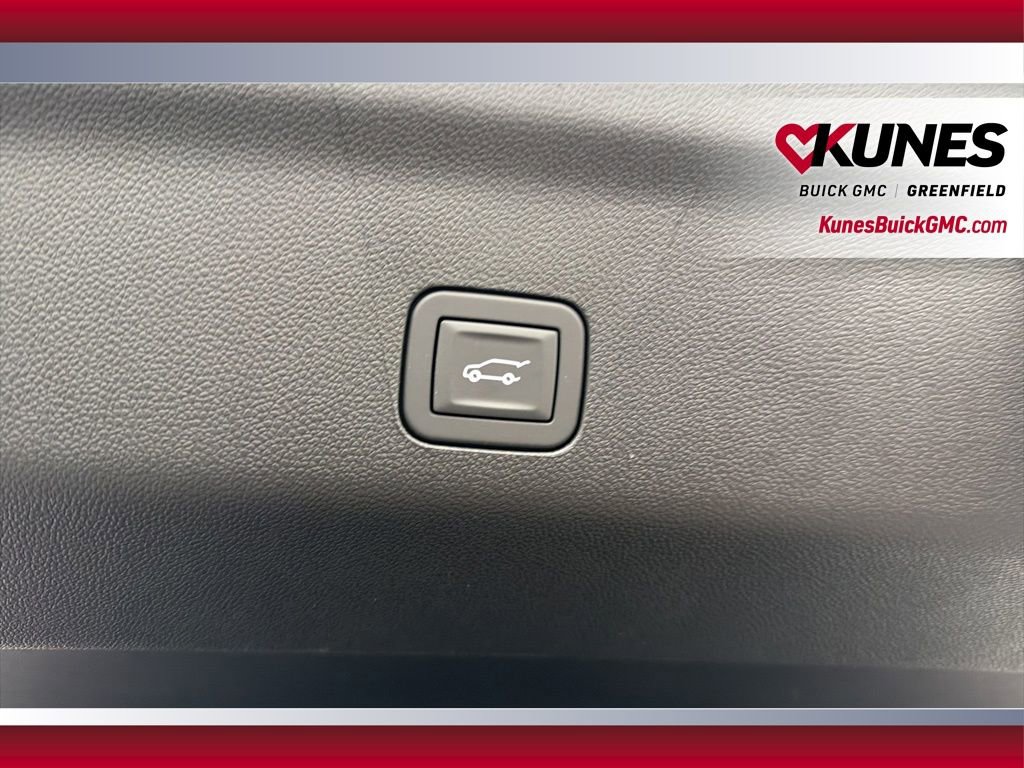 New 2026 GMC Yukon XL Denali w/ Denali Reserve Package image 45