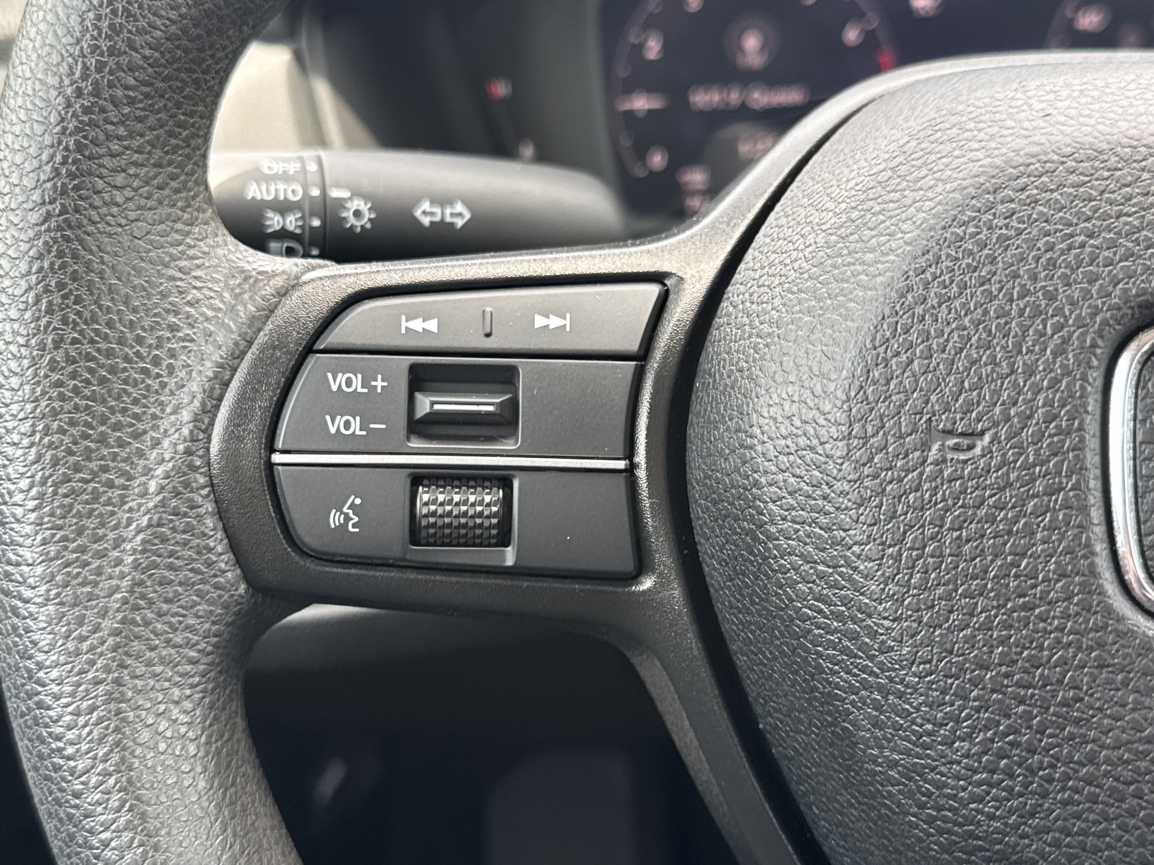 Used 2023 Honda Accord LX image 16