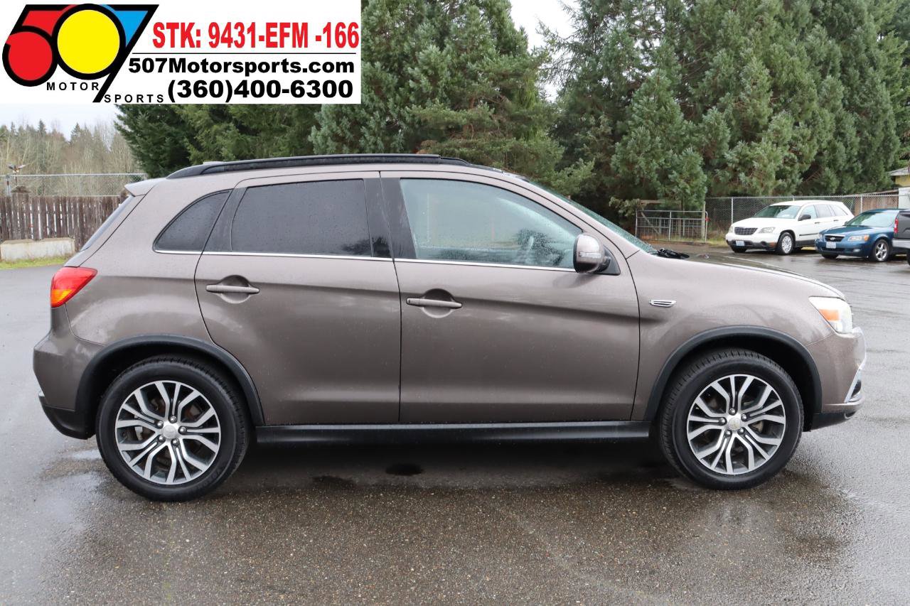 Used 2018 Mitsubishi Outlander Sport SEL AWD/4WD image 9