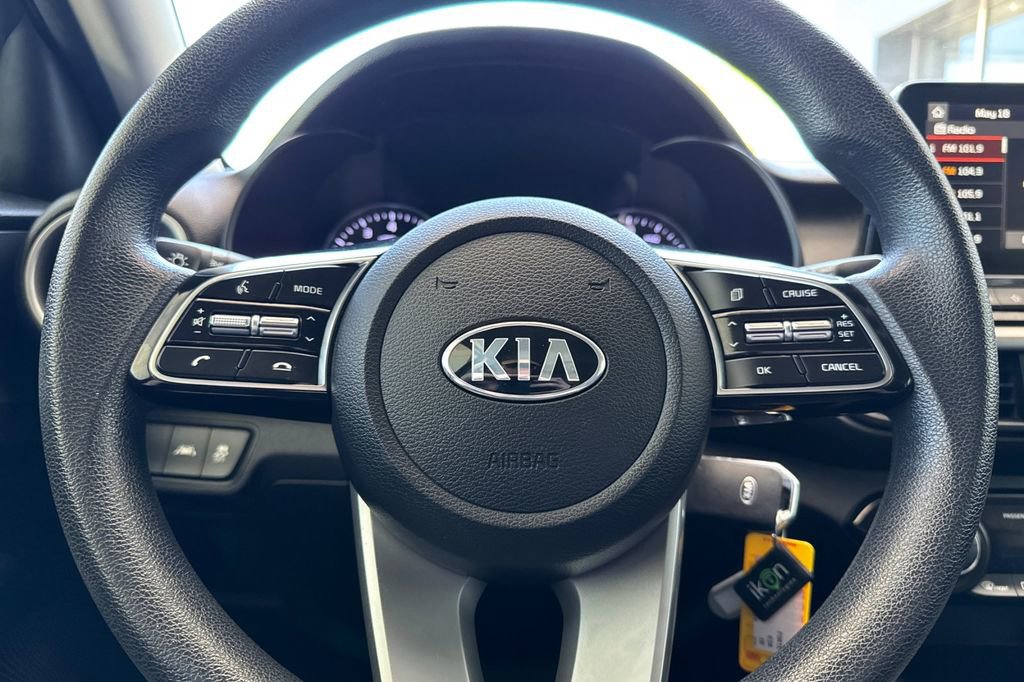 Used 2019 Kia Forte LXS FWD image 22