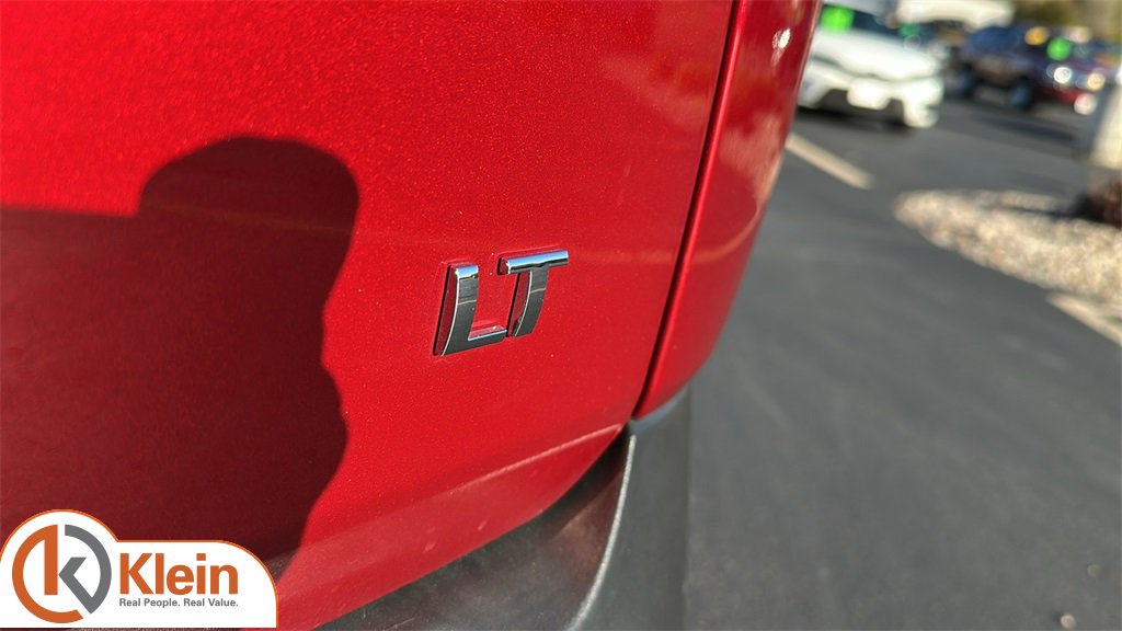 Used 2023 Chevrolet Traverse LT image 11