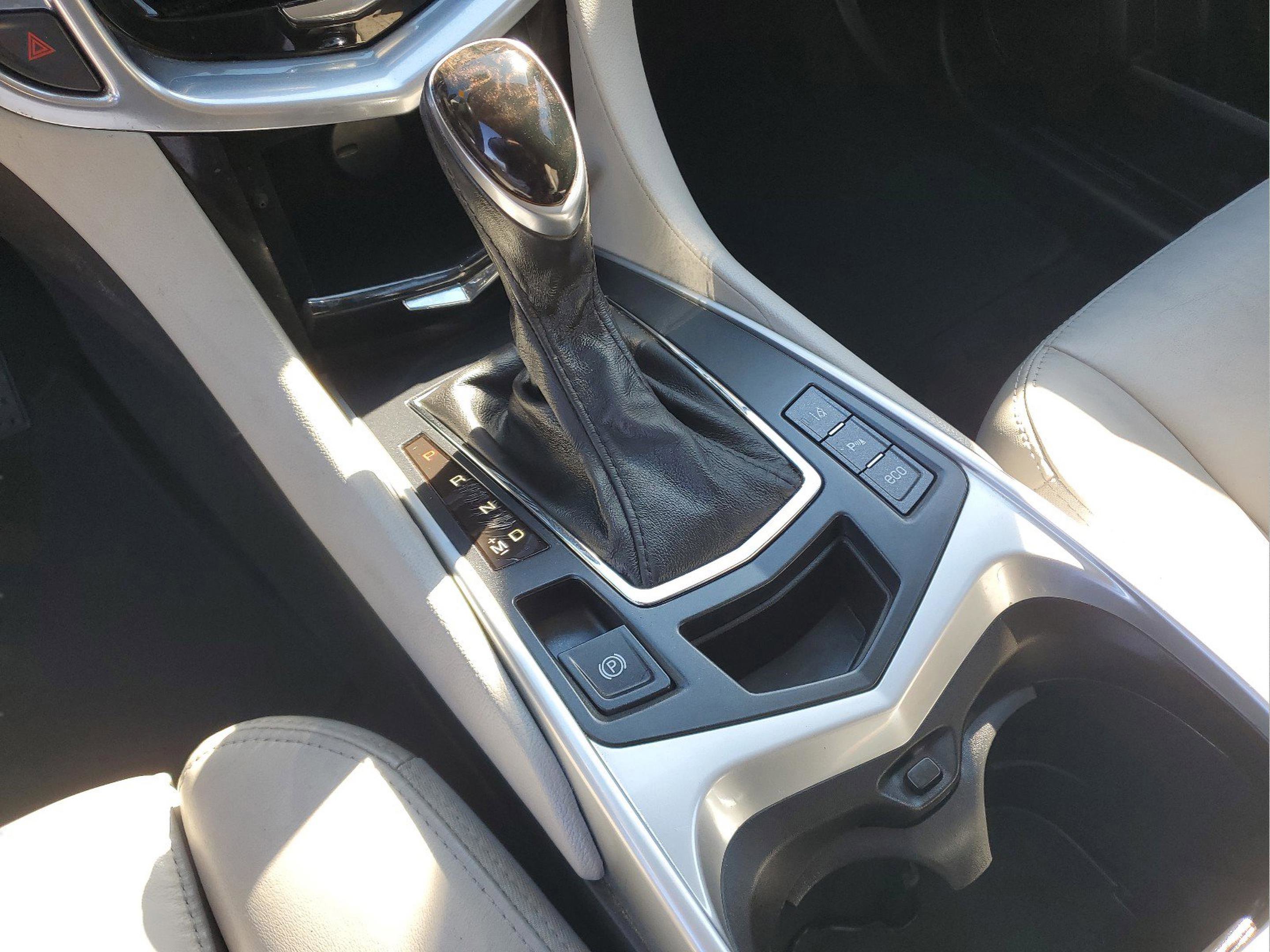 Used 2016 Cadillac SRX Performance w/ Driver Awareness Package image 23