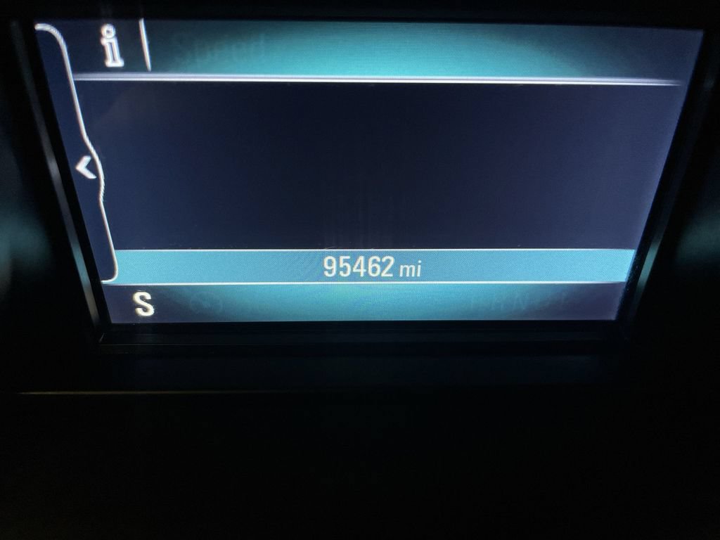 Used 2019 Buick Envision Essence FWD image 6