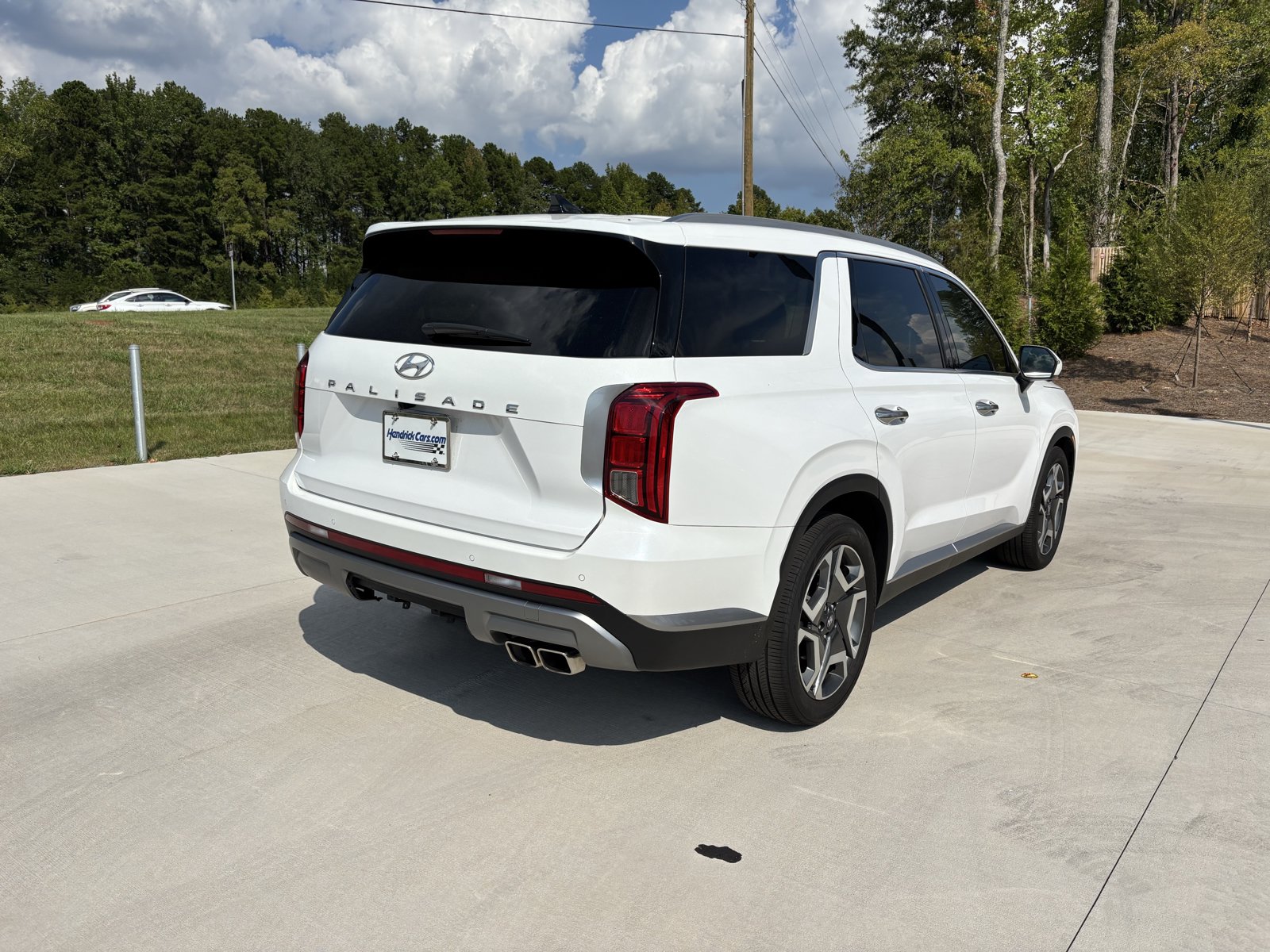 Used 2025 Hyundai Palisade SEL FWD image 9