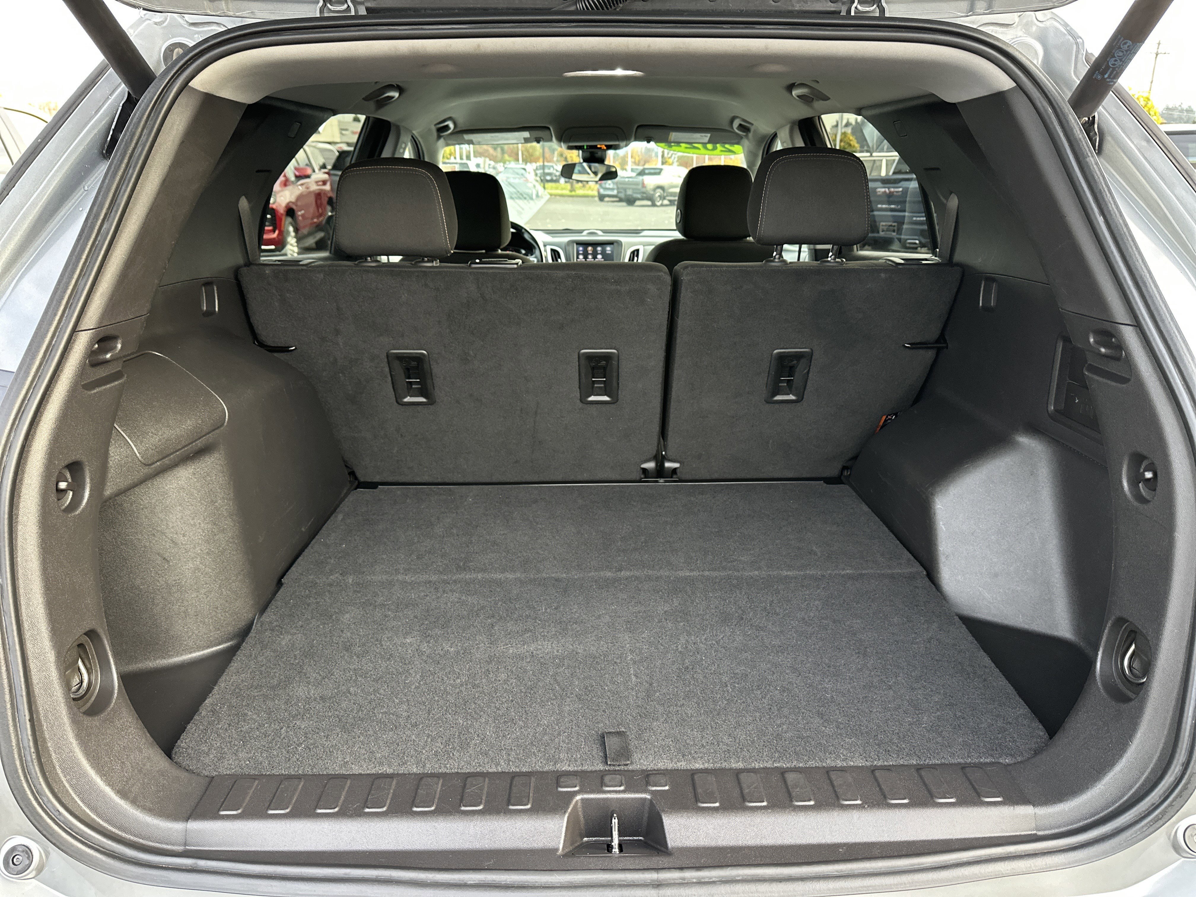 Used 2024 Chevrolet Equinox LT image 5