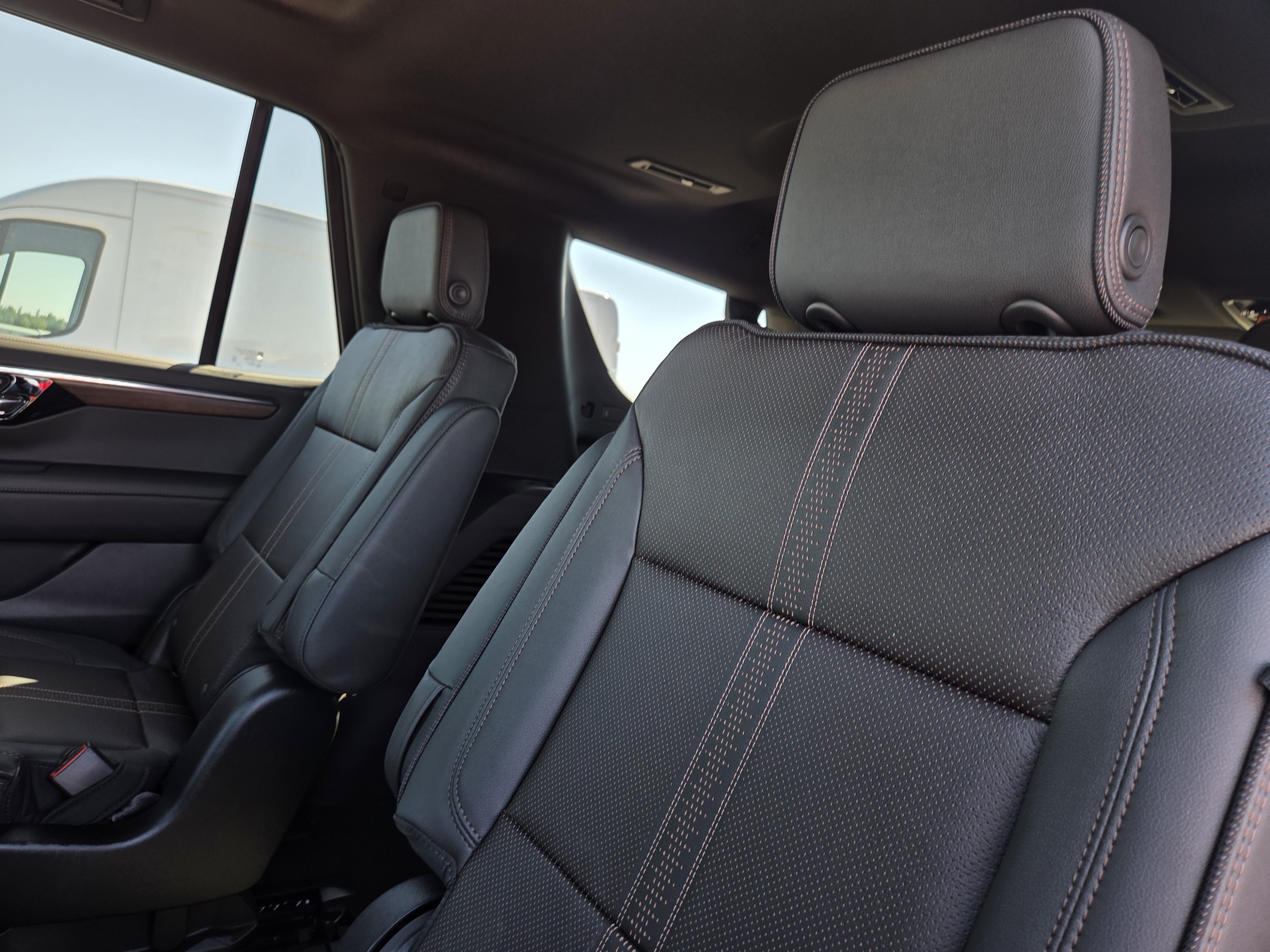 New 2026 Chevrolet Tahoe High Country AWD/4WD image 24