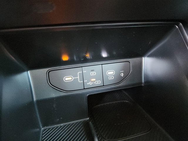 New 2026 Kia Sorento S image 18