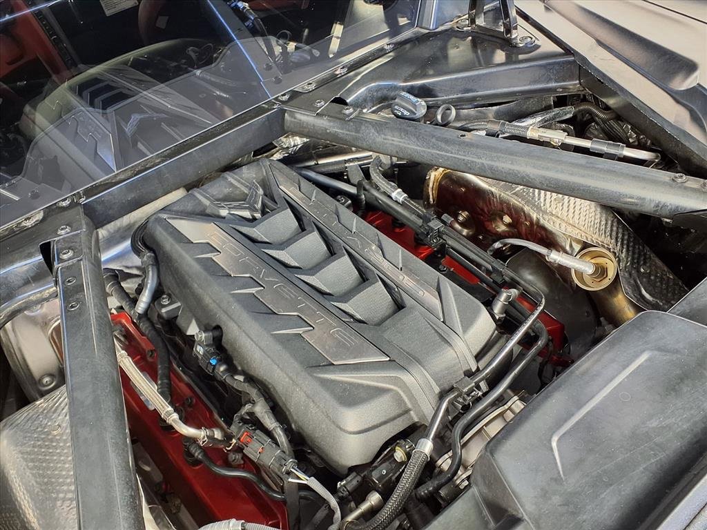 Used 2024 Chevrolet Corvette Stingray Preferred Cpe w/ Stealth Interior Trim Package image 25