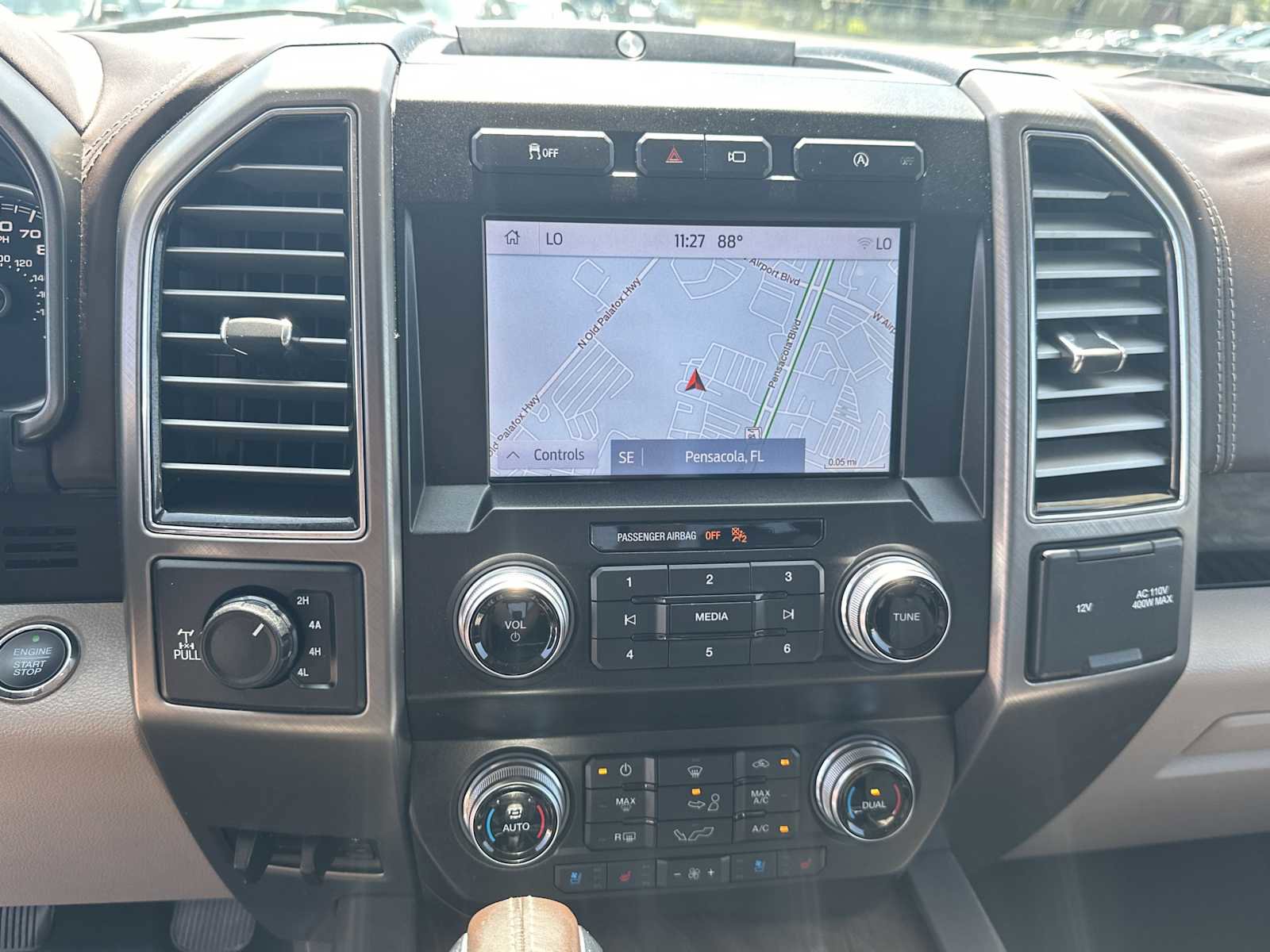 Used 2020 Ford F150 Limited AWD/4WD image 19