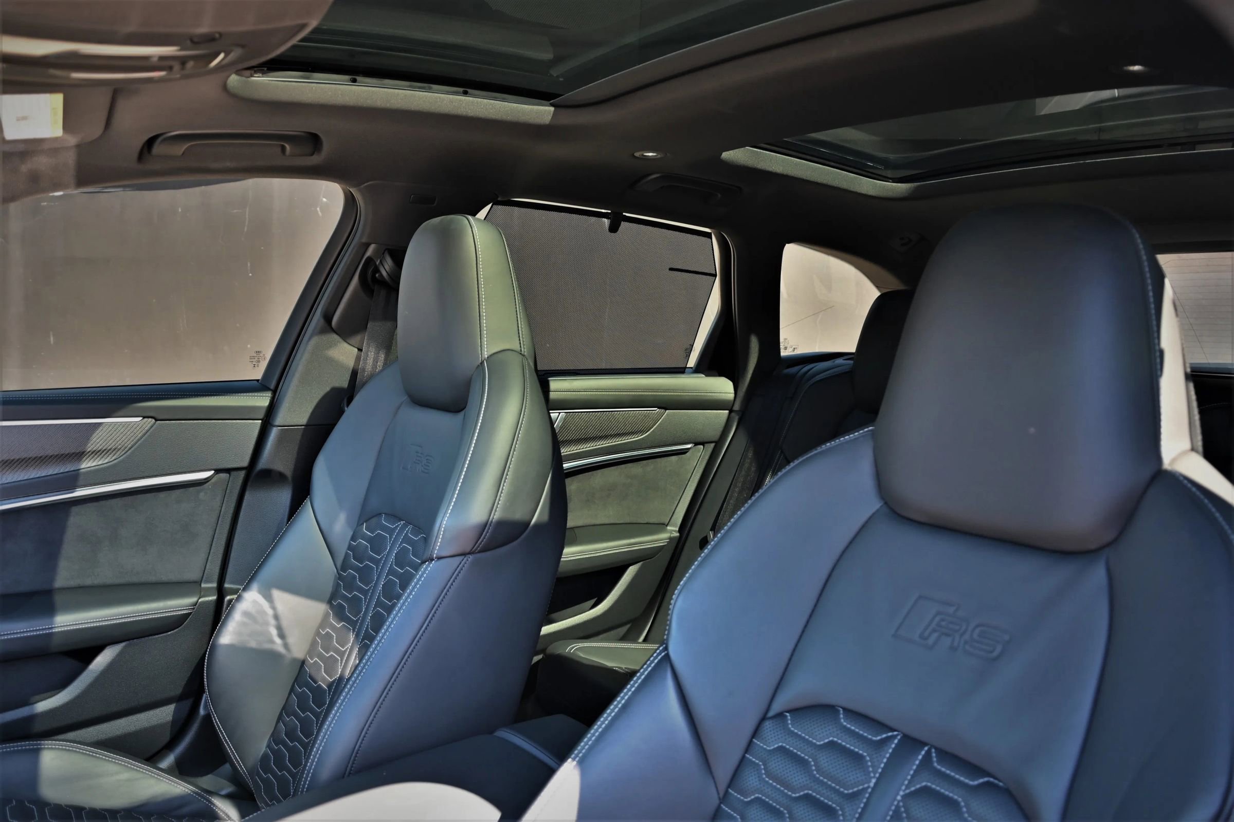 Used 2023 Audi RS 6 w/ Carbon Optic Package image 24