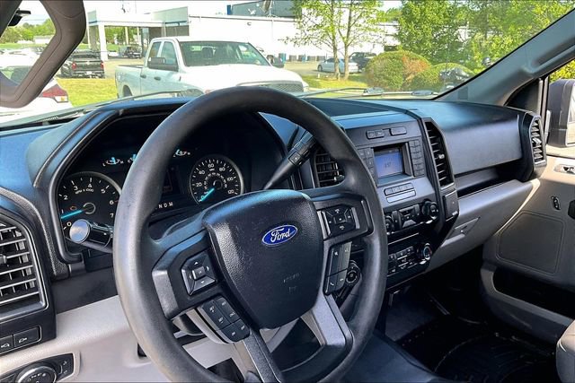 Used 2018 Ford F150 XL w/ Trailer Tow Package image 4