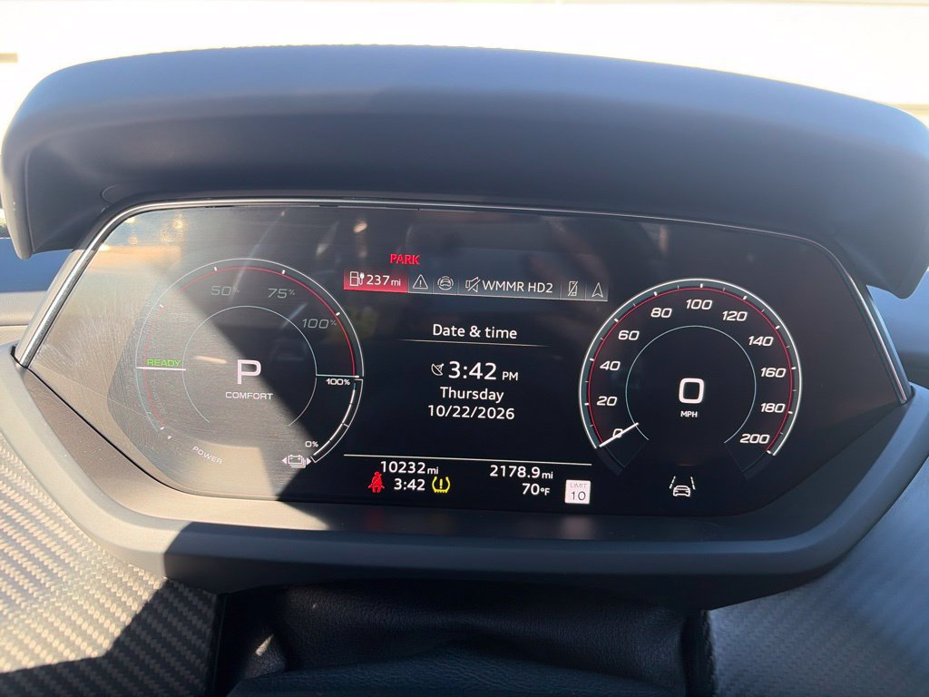 Used 2024 Audi RS e-tron GT AWD/4WD image 22