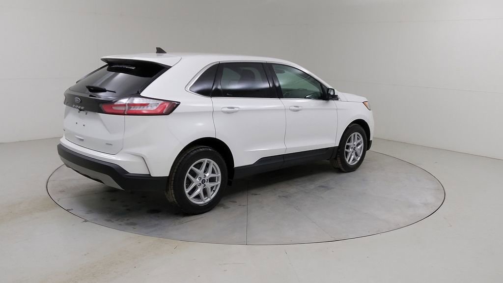 Certified 2022 Ford Edge SEL w/ Convenience Package image 13