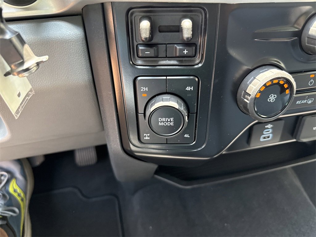 New 2025 Ford F350 XLT w/ 360-Degree Camera Package image 29