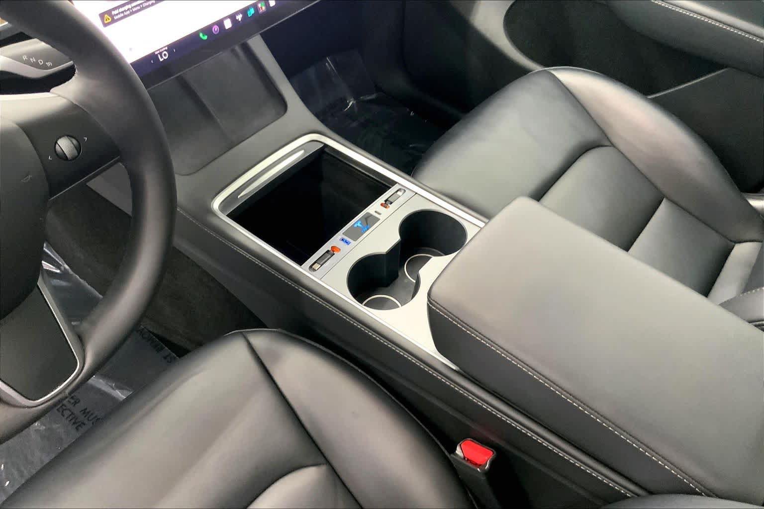 Used 2023 Tesla Model Y Long Range AWD/4WD image 25