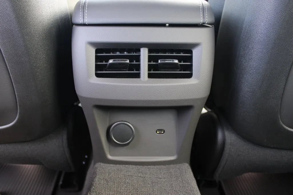 New 2026 Cadillac CT5 Premium Luxury image 32