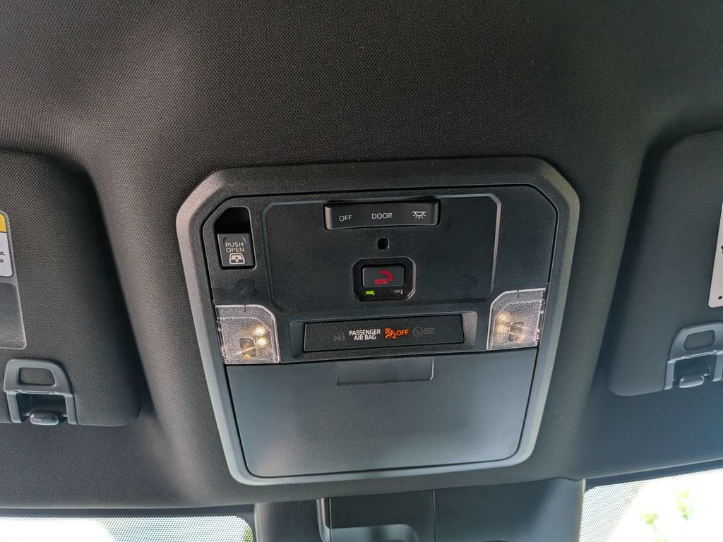 Used 2026 Toyota Tundra SR5 w/ SR5 Convenience Package AWD/4WD image 24