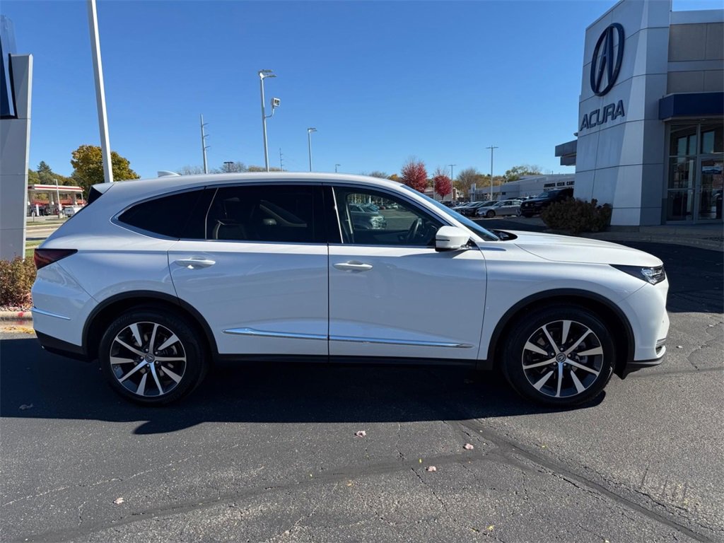 Certified 2025 Acura MDX w/ Technology Package image 2