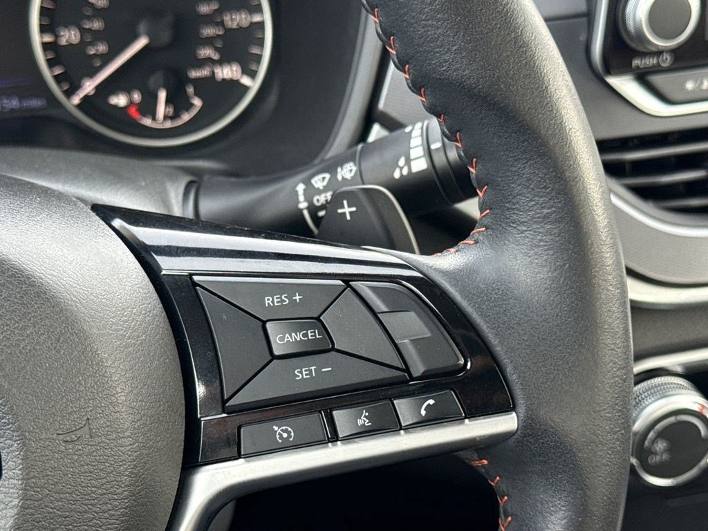 Used 2023 Nissan Altima 2.5 SR AWD/4WD image 25
