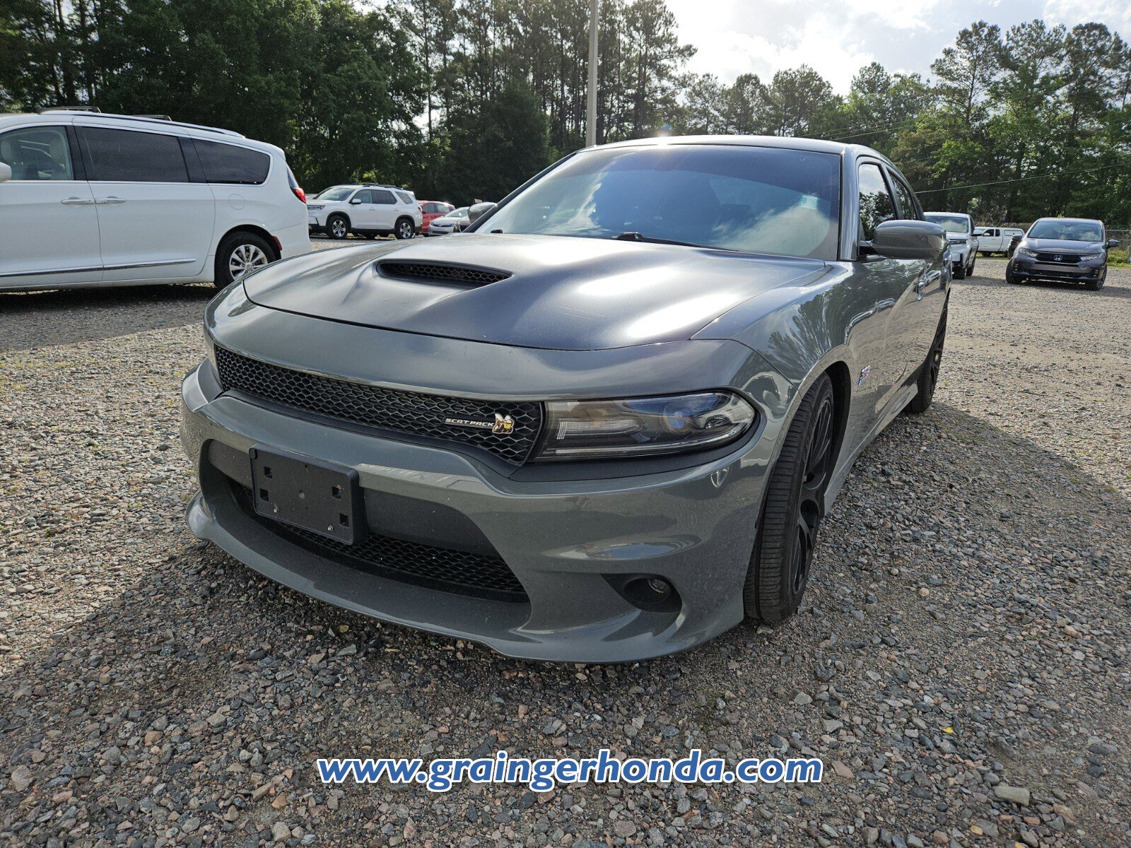 Used 2017 Dodge Charger R/T Scat Pack RWD image 2
