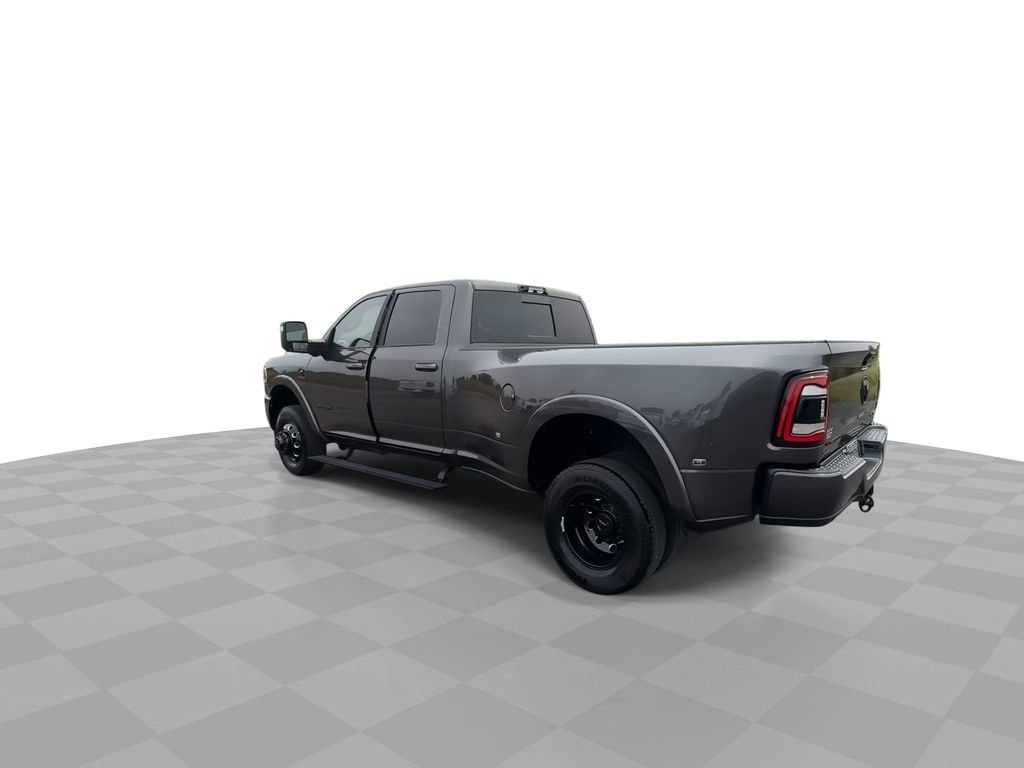 Used 2024 RAM 3500 Limited w/ Night Edition AWD/4WD image 6