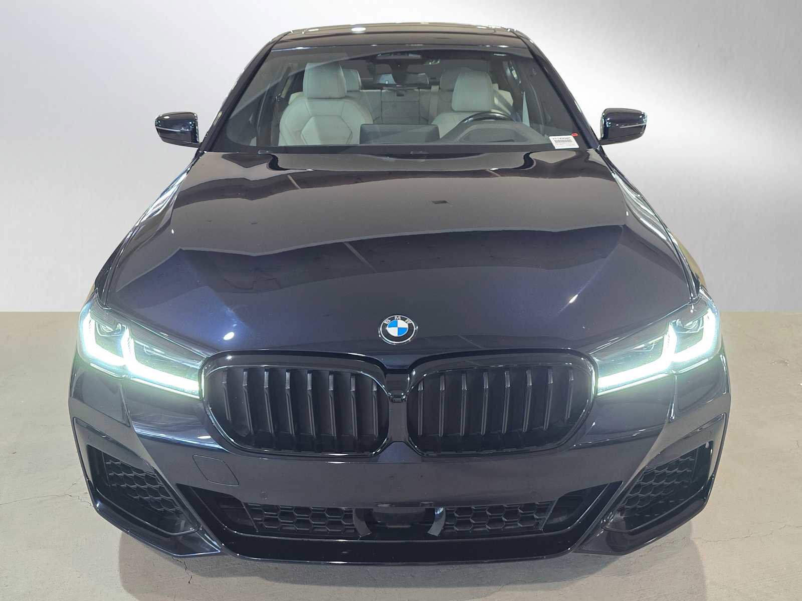 Used 2023 BMW 540i xDrive w/ M Sport Package AWD/4WD image 8