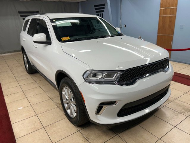 Used 2022 Dodge Durango SXT image 6