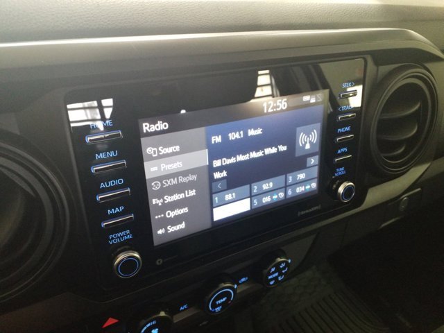 Used 2020 Toyota Tacoma SR image 6