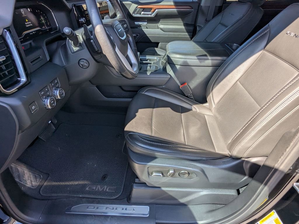 Used 2023 GMC Sierra 1500 Denali image 16