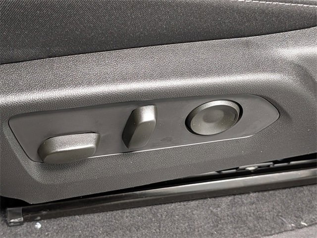 New 2026 Chevrolet Colorado LT image 10