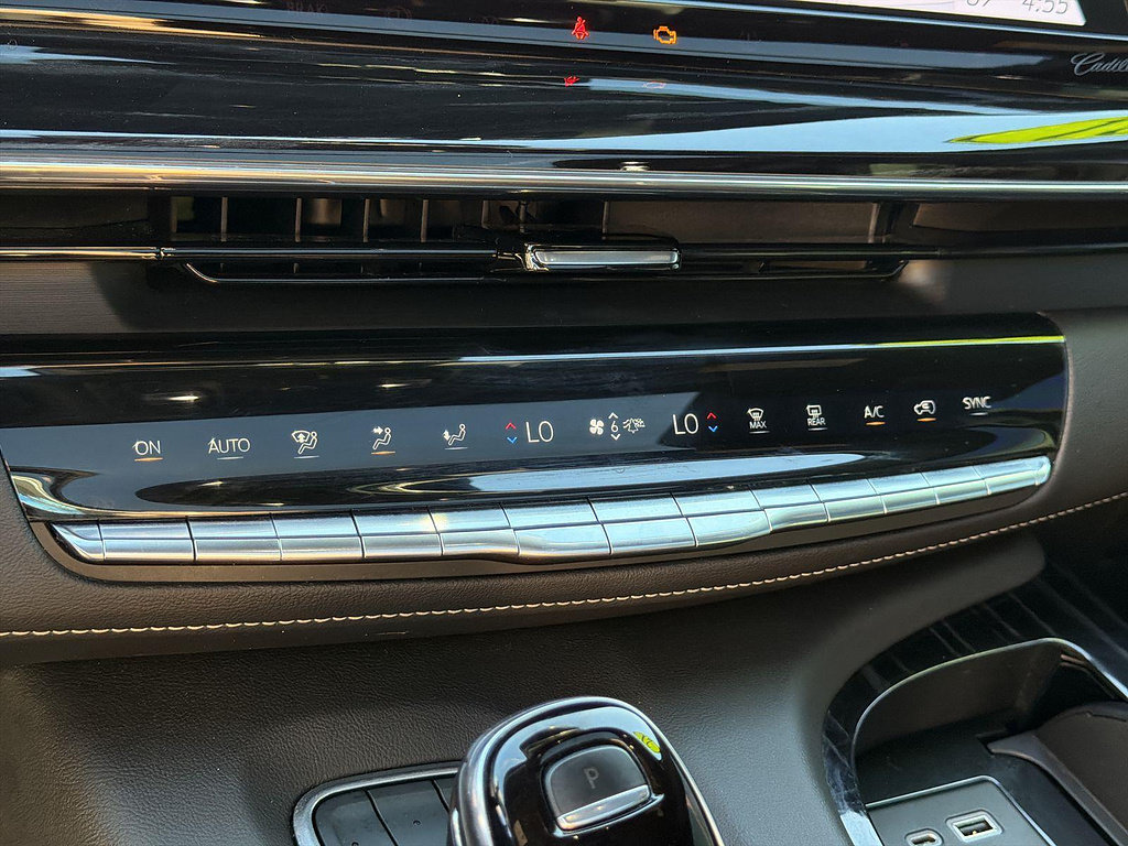 Used 2021 Cadillac Escalade Sport AWD/4WD image 36